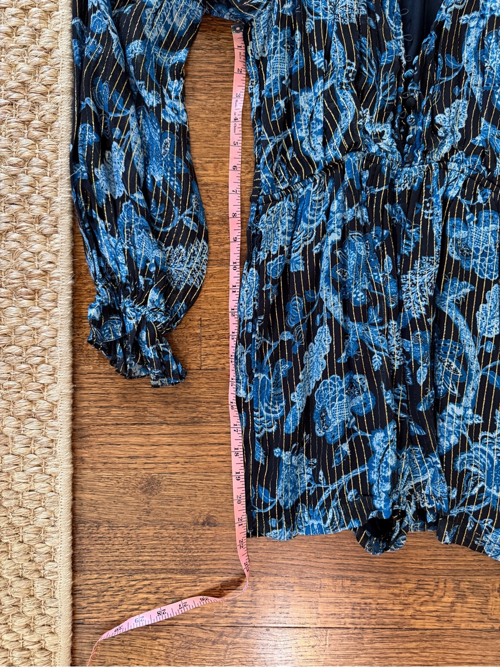 HEMANT & NANDITA Blue Floral Mini Dress / skort - Picture 6 of 8